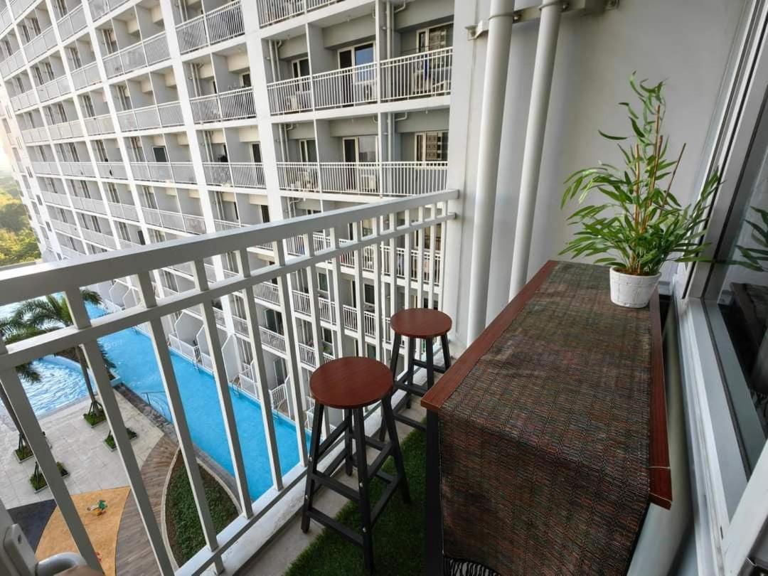 Smdc Breeze Residences By Dominga Manila Luaran gambar