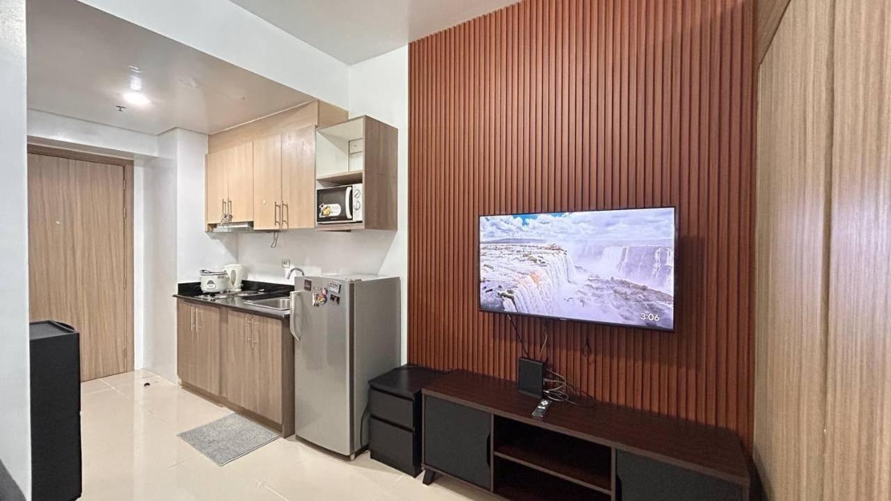 Smdc Breeze Residences By Dominga Manila Luaran gambar