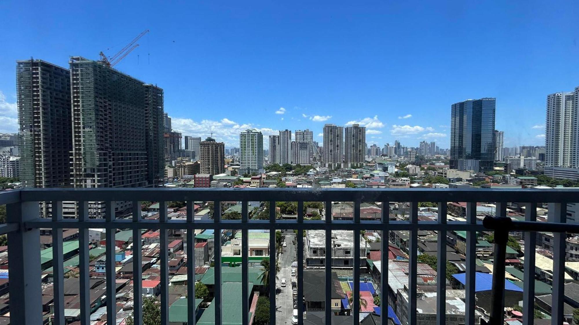 Smdc Breeze Residences By Dominga Manila Luaran gambar