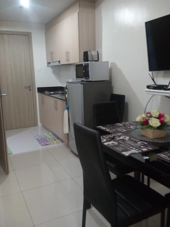 Smdc Breeze Residences By Dominga Manila Luaran gambar